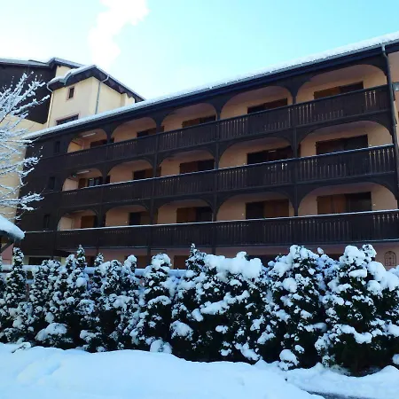 Apartment 2 Pieces Pour 4 Personnes Avec Balcon Et Parking - Sud, A 5 Min Du Centre - Fr-1-343-250 Chamonix