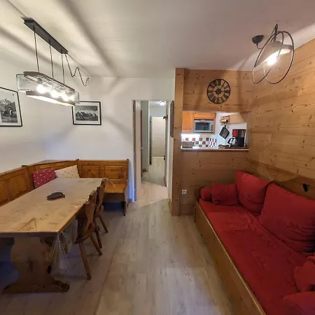 2 Pieces Pour 4 Personnes Avec Balcon Et Parking - Sud, A 5 Min Du Centre - Fr-1-343-250